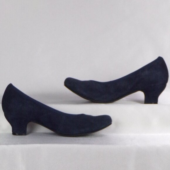 HOTTER COMFORT CONCEPT size 8 MONICA dark-blue suede low-heel pumps - Picture 2 of 15